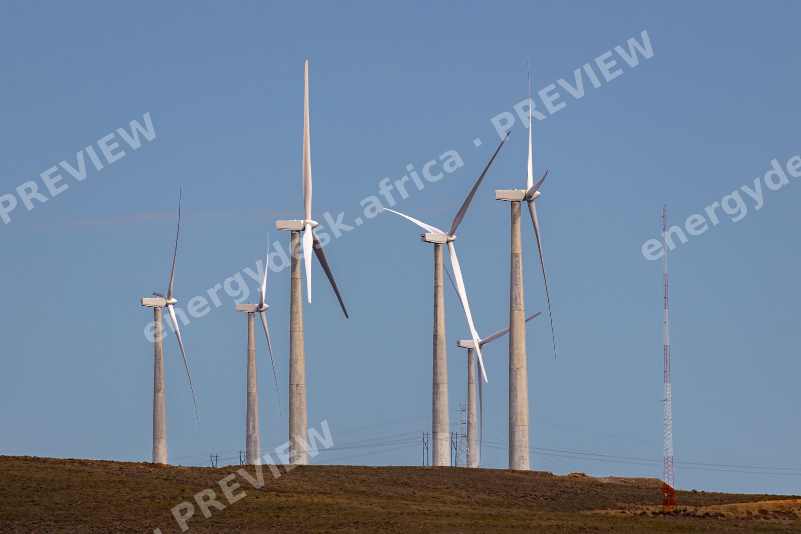 Concrete-tower turbines at Roggeveld Wind Farm, Karoo