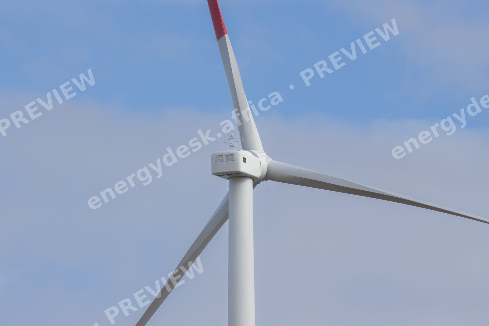 Hub and nacelle detail, Karreebosch Wind Farm